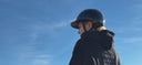 Janne Friederike Meyer-Zimmermann con The Black Edition Hoodie