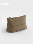 The Quilted Accessory Case - Khaki - delante